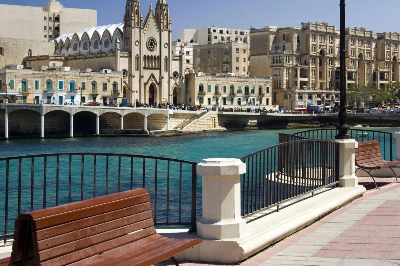Modern Apartment In The Best Area Of Sliema Kültér fotó