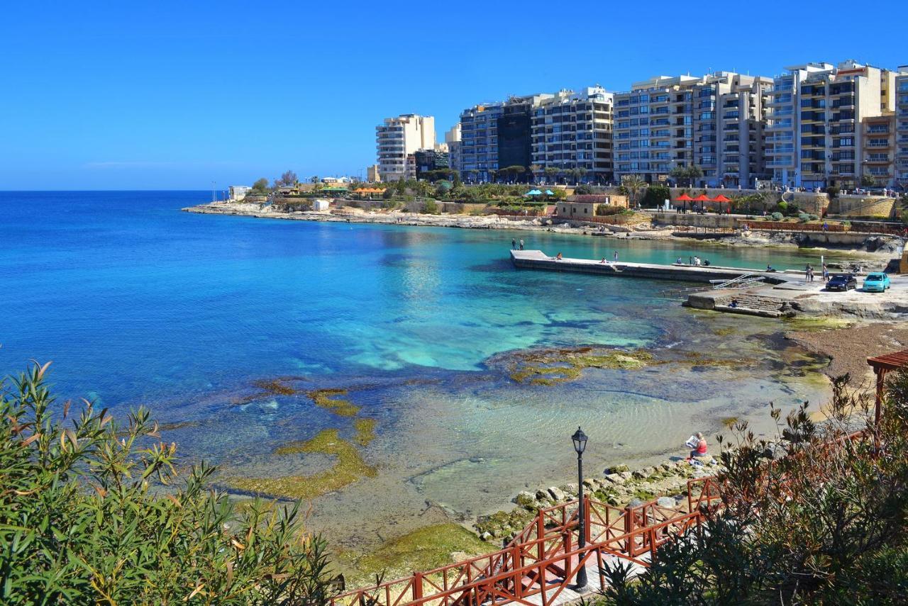 Modern Apartment In The Best Area Of Sliema Kültér fotó