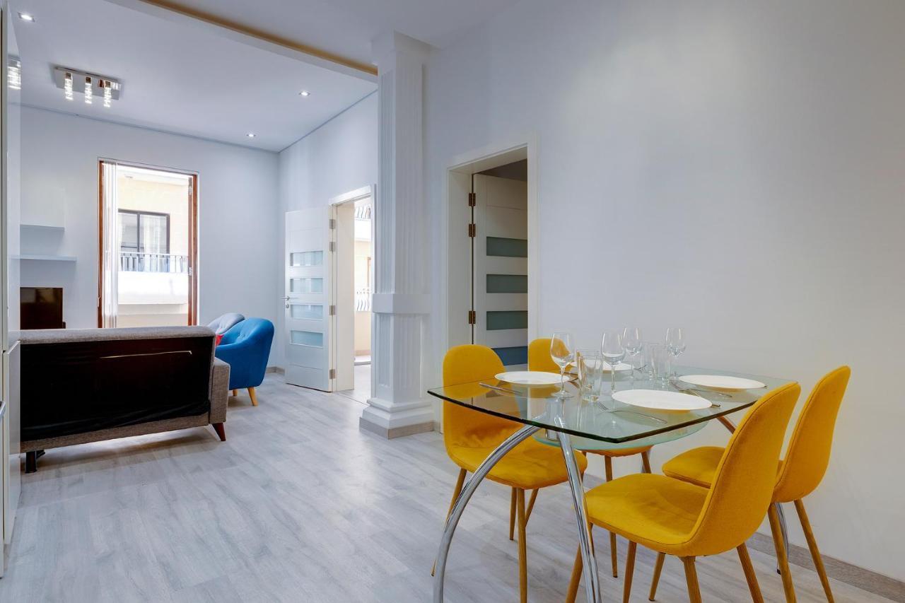 Modern Apartment In The Best Area Of Sliema Kültér fotó